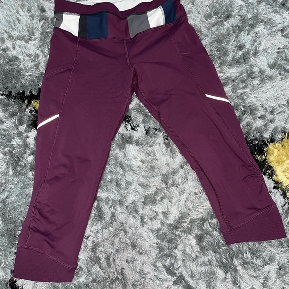 Lululemon Run for Fun Cropped Leggings - Picture 2 of 5